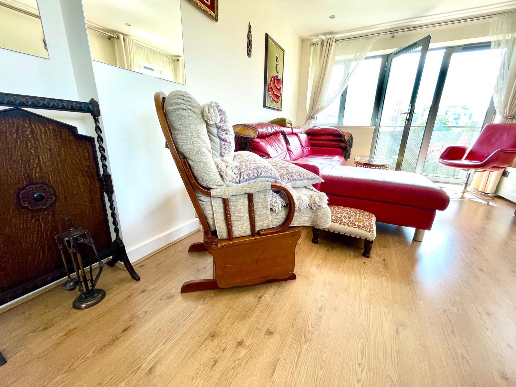 Luxury 2 Bedroom Apartment- Lake View - Free Parking - Wembley Stadium 5Km Londra Exterior foto