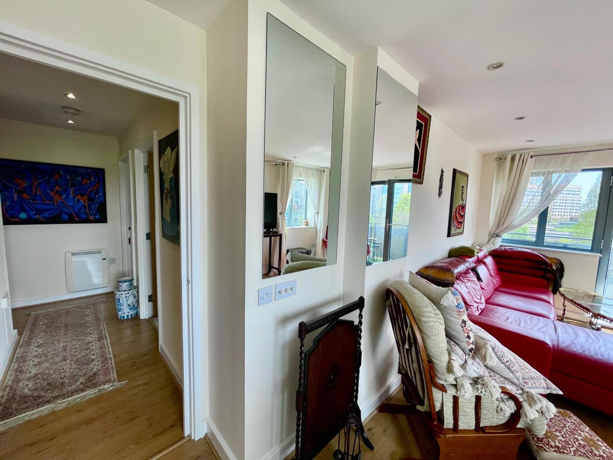 Luxury 2 Bedroom Apartment- Lake View - Free Parking - Wembley Stadium 5Km Londra Exterior foto